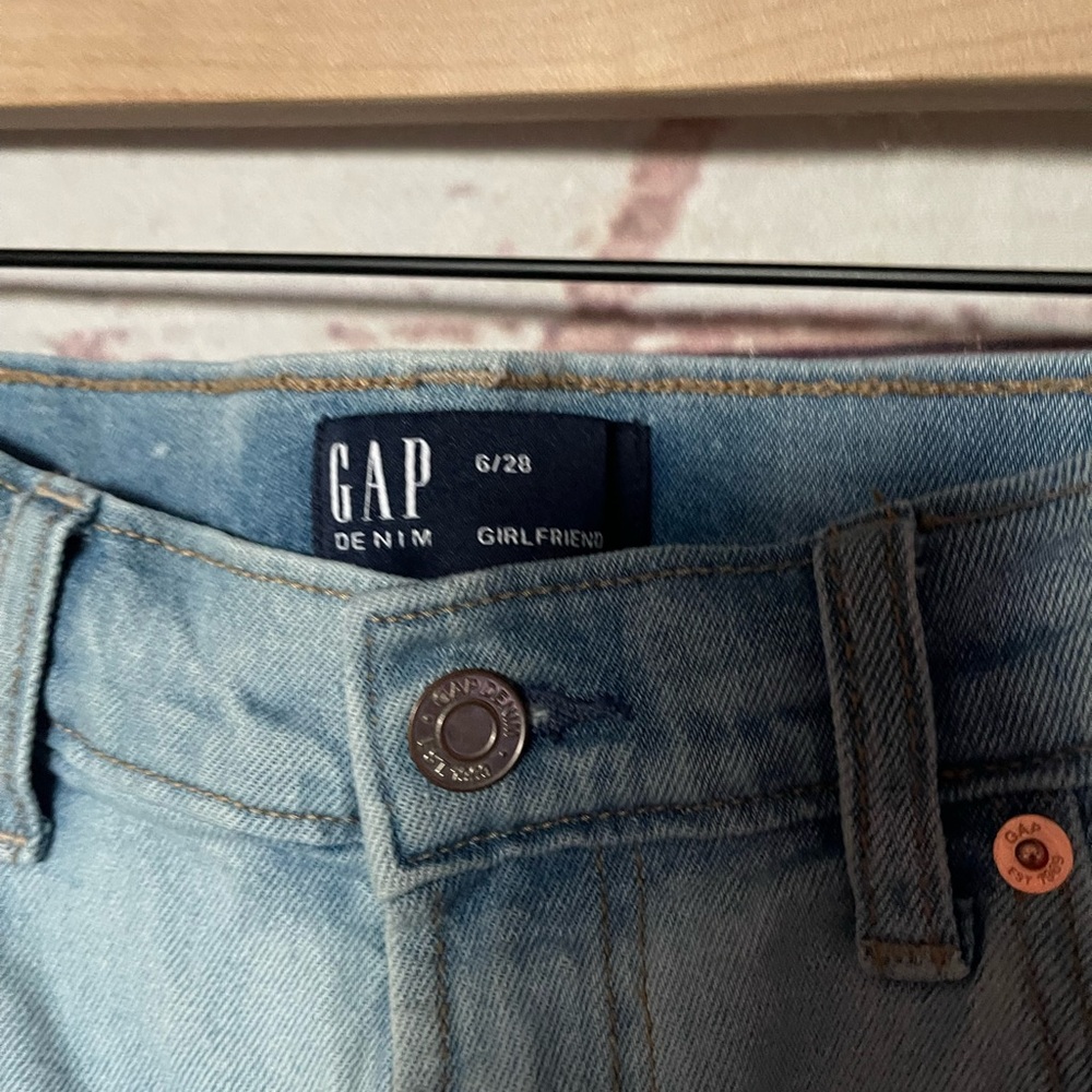Gap Girlfriend Distressed Patchwork Ankle Jeans B… - image 5